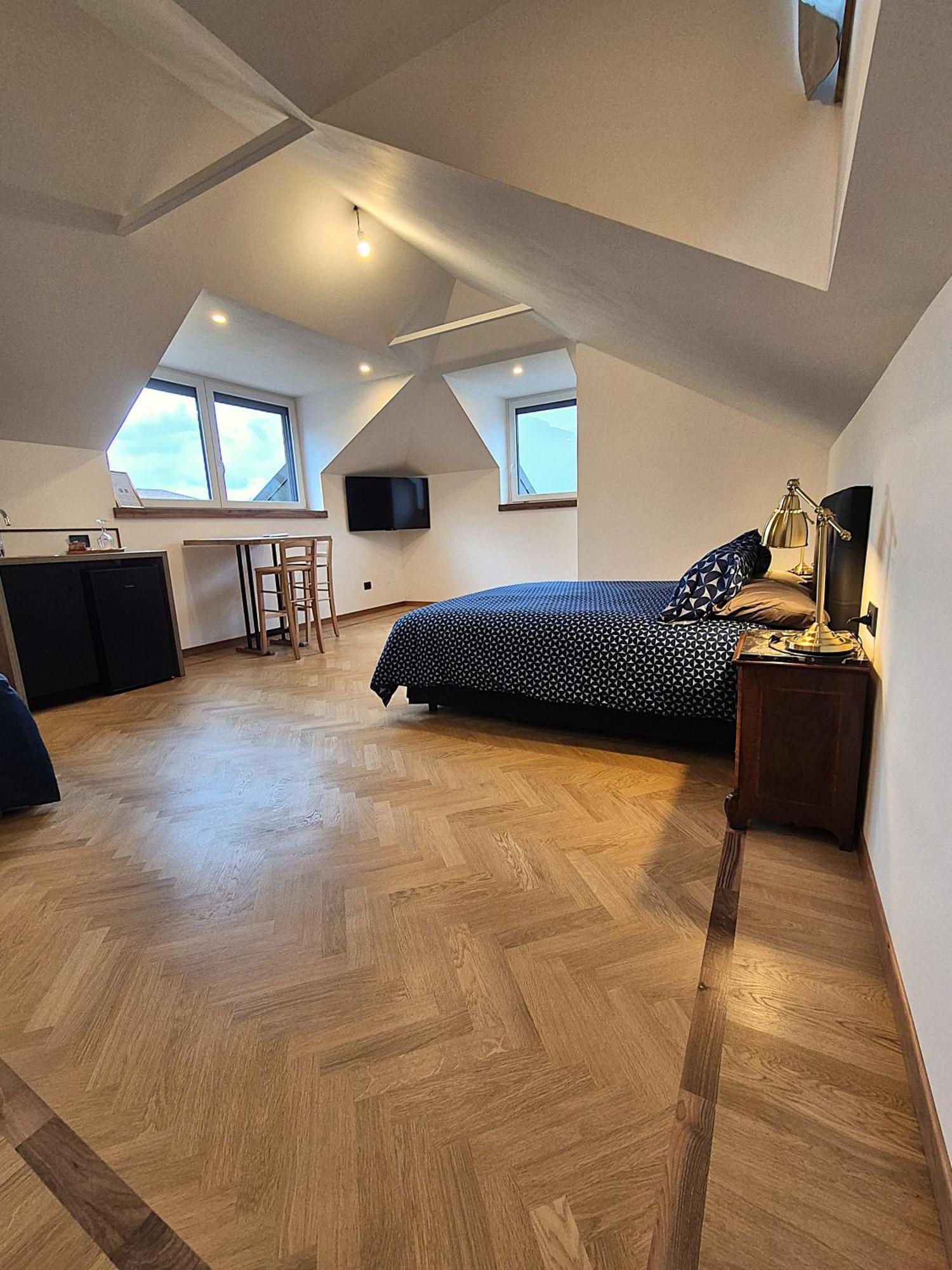 Residenza Laurum Mandello del Lario Eksteriør billede
